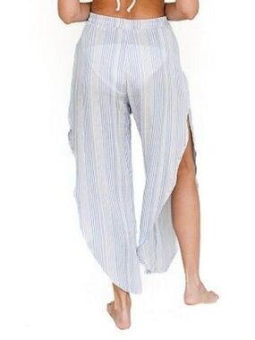 Women's J. Valdi Tulip Cover-Up Swim Pants, Size Small. New no Tag.